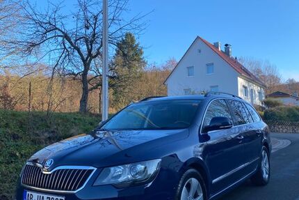 Skoda Superb 306.000 km 6.950 &euro; Sommerkahl 63825