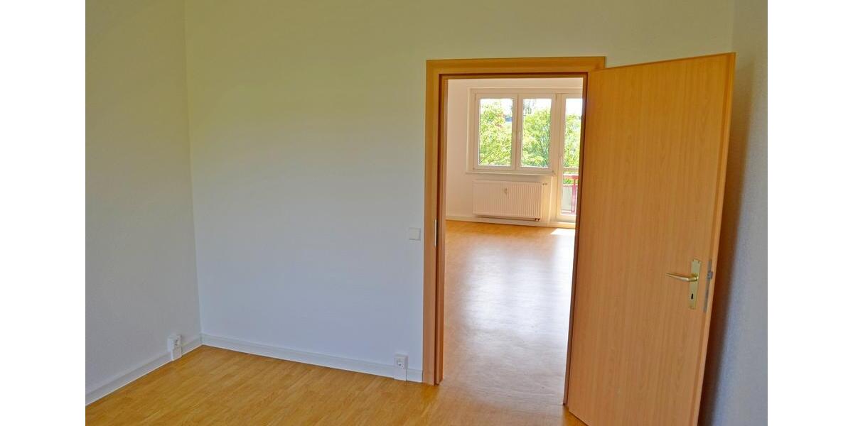 Etagenwohnung Sangerhausen - 4 Zimmer, 72 m&sup2;, 417&euro; | Angebot:26381085