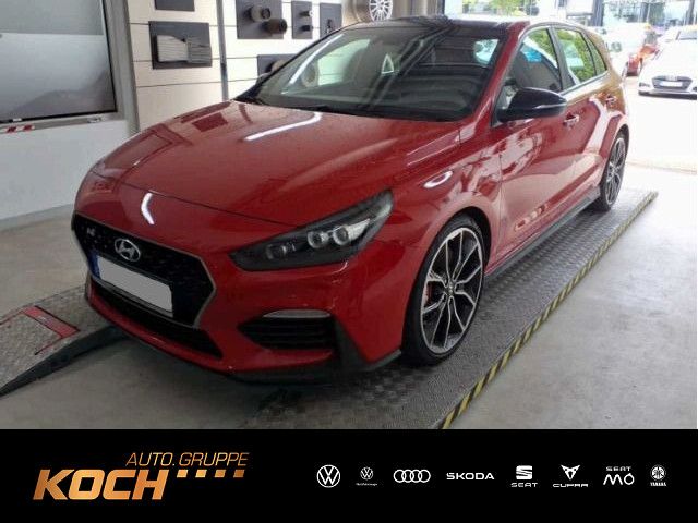 i30