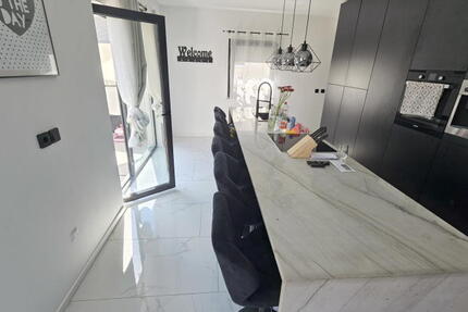 ObjNr:19238 - Zweifamilienhaus, teilweise saniert, in ruhiger Ortsrandlage von WO-Heppenheim - Haus Worms Vororte Südwest | Angebot:15064690