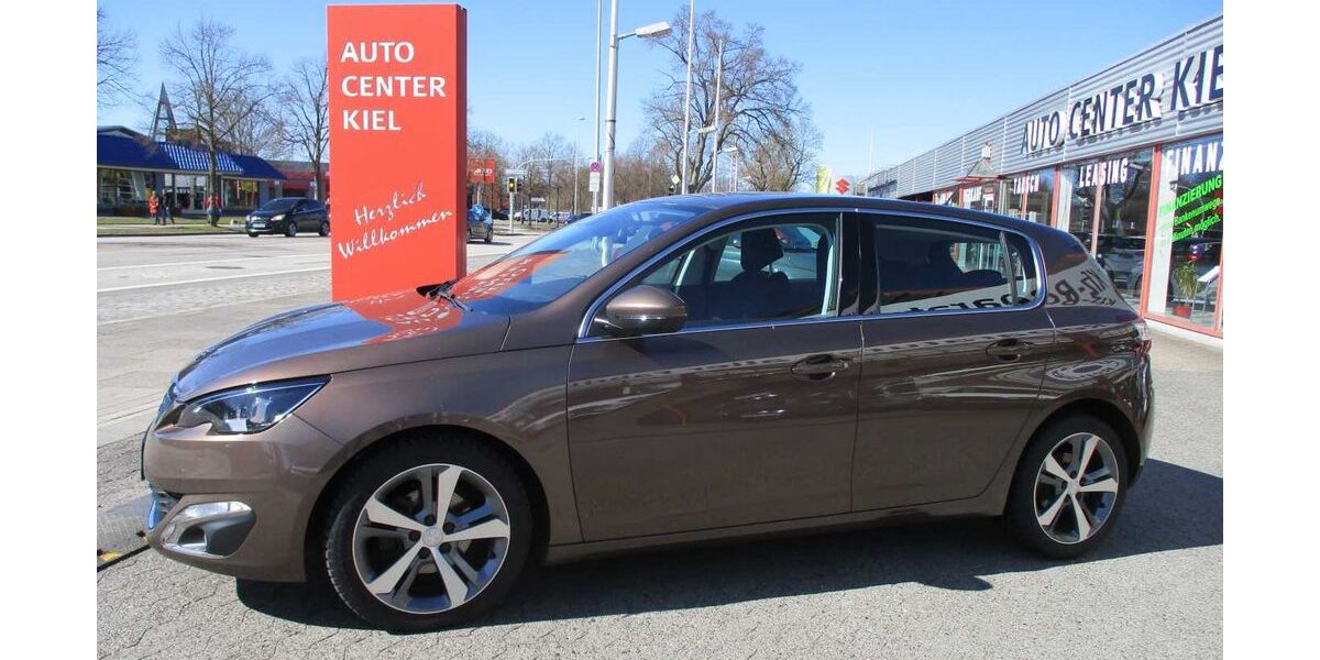 Peugeot 308 120.000 km 8.950 &euro; Kiel-Kronshagen 24119
