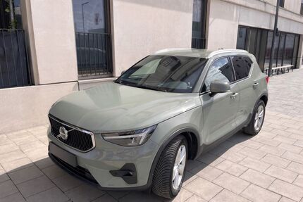 Volvo XC40 27.000 km 34.300 &euro; München 80807