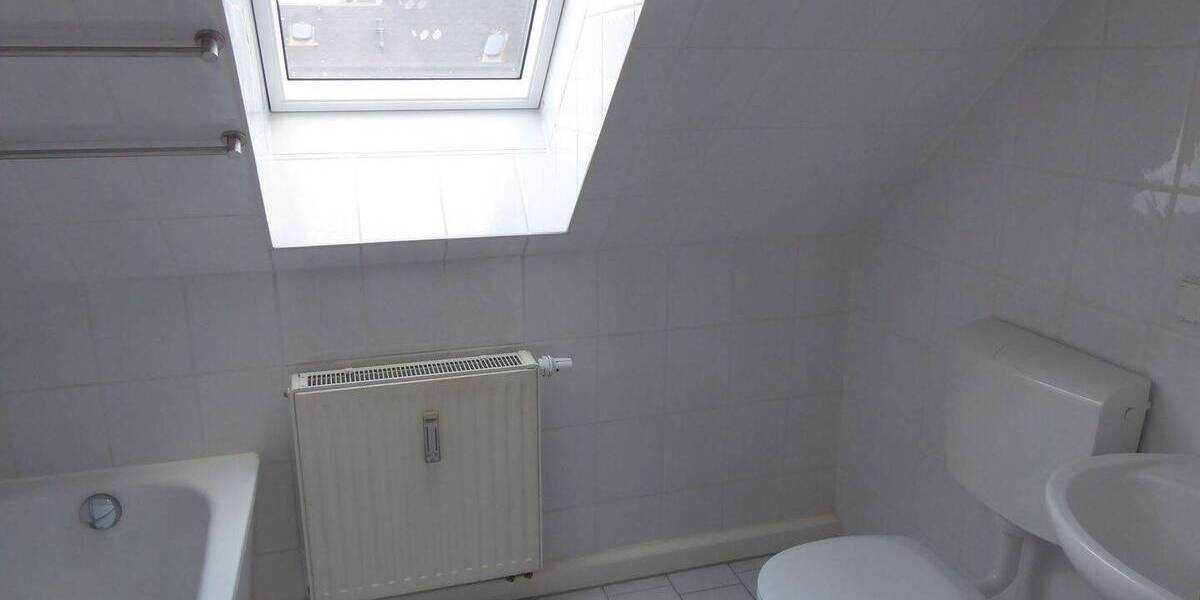 Zimmer Chemnitz Kappel - 4 Zimmer, 83 m&sup2;, 440&euro; | Angebot:25985930