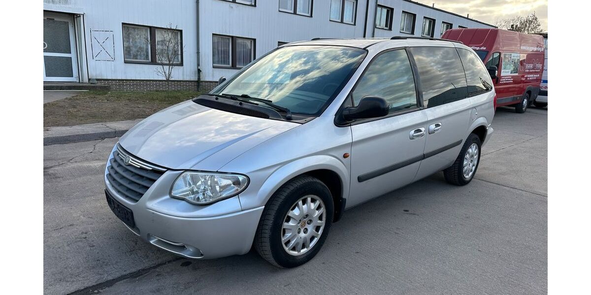 Chrysler Voyager 253.049 km 2.700 &euro; Berlin 12681
