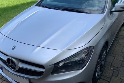 Mercedes-Benz CLA 200 Shooting Brake 213.000 km 12.300 &euro; Borchen 33178