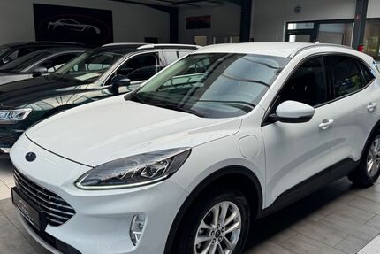 Ford Kuga 52.000 km 19.900 &euro; Detmold 32758