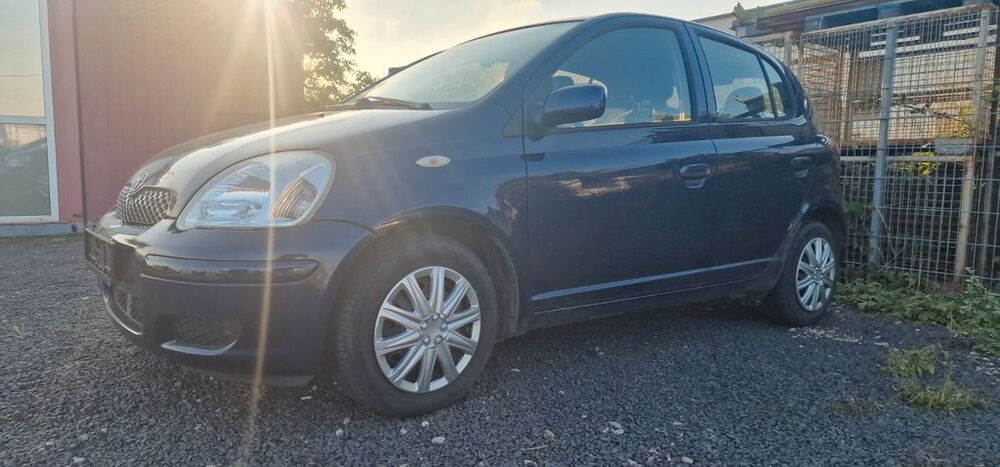 Yaris