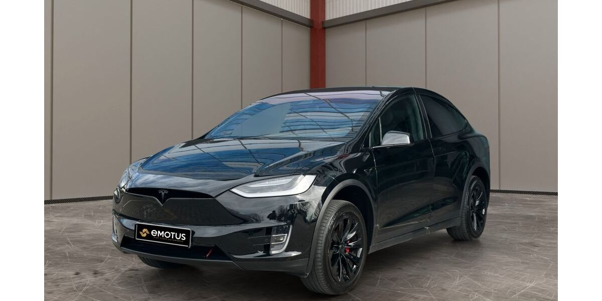 Tesla Model X 74.000 km 37.990 &euro; Blankenfelde-Mahlow, OT Groß Kienitz 15831