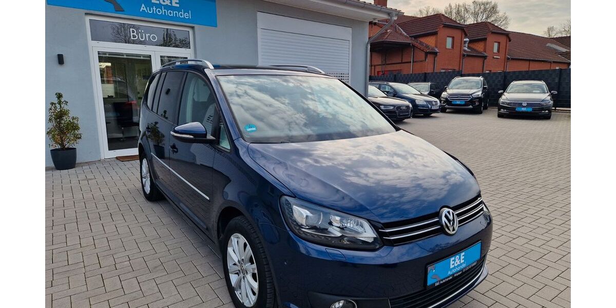VW Touran 139.989 km 13.899 &euro; Liebenau 31618