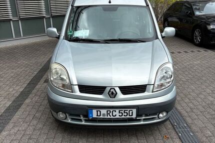 Renault Kangoo 199.000 km 2.950 &euro; Düsseldorf 40239