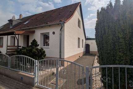 Haus Holzweißig Holzweißig - 3 Zimmer, 90 m&sup2;, 129.000&euro; | Angebot:25984861