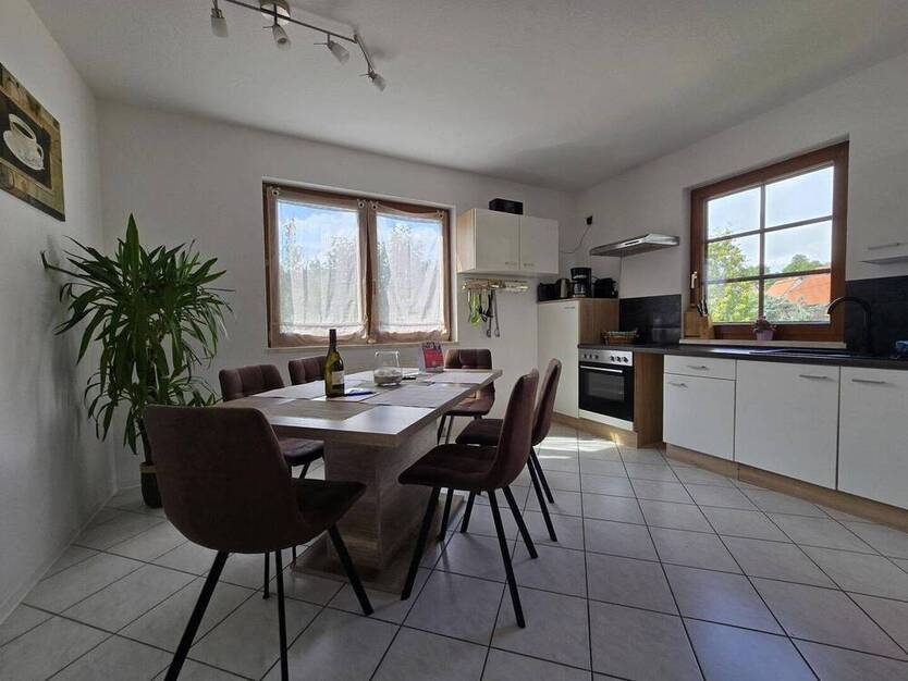 Doppelhaus mit 2-Einlieger-FerienWohnung -ideal als Generationswohnen zu verkaufen