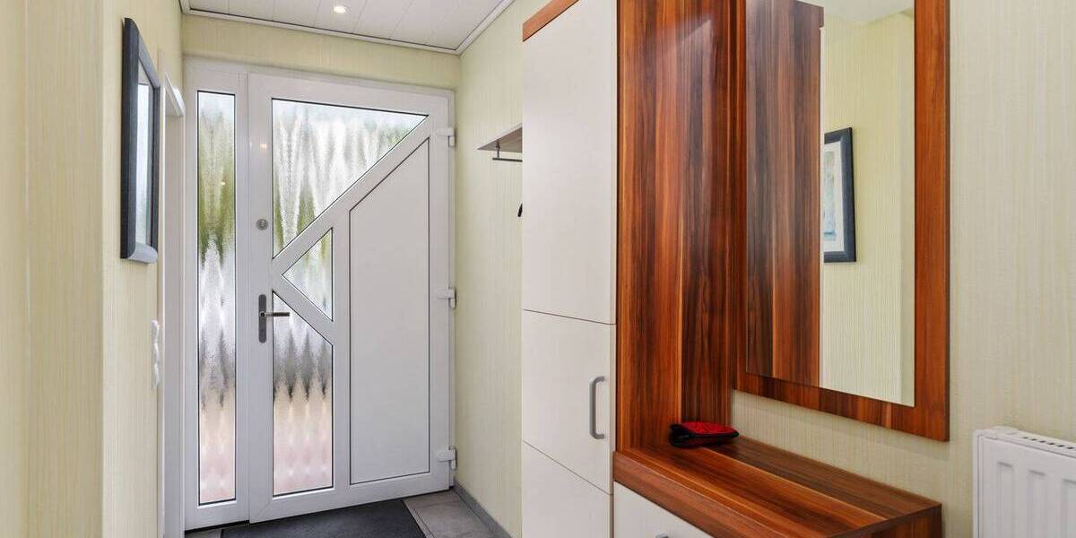 Bungalow Bremen Habenhausen - 6 Zimmer, 143 m&sup2;, 449.000&euro; | Angebot:26656672