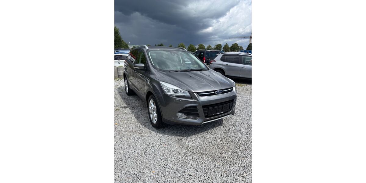 Ford Kuga 115.000 km 7.900 &euro; Mittenwalde 15749