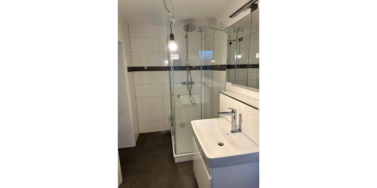 Etagenwohnung Mülheim an der Ruhr Saarn/Mintard - 4 Zimmer, 105 m&sup2;, 1.215&euro; | Angebot:24577556