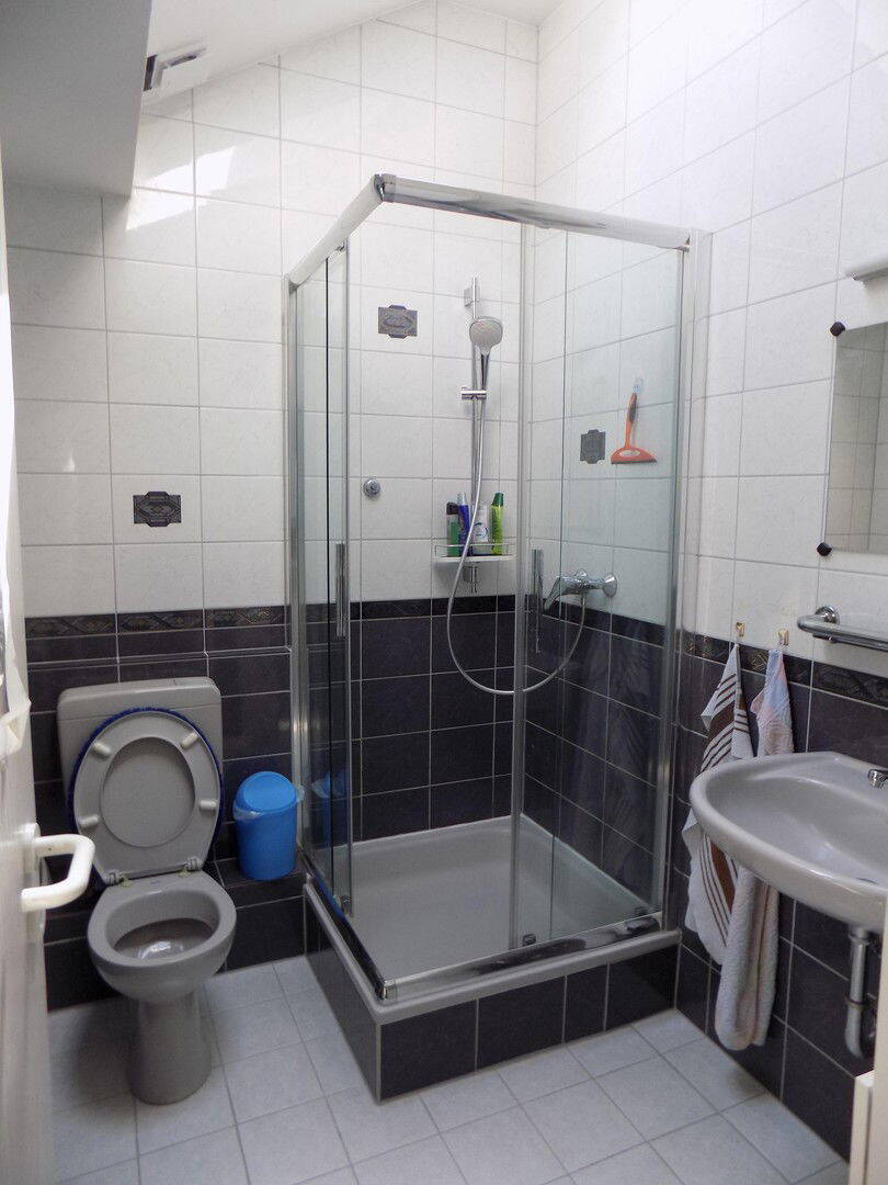 Schönes Reihenmittelhaus in ruhiger Lage 5 zimmer