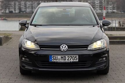 VW Golf