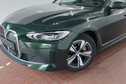 BMW i4 45.984 km 42.980 &euro; Bad Aibling 83043