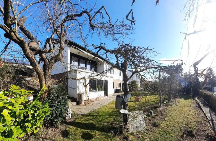 Einfamilienhaus mit möglicher EinliegerWohnung