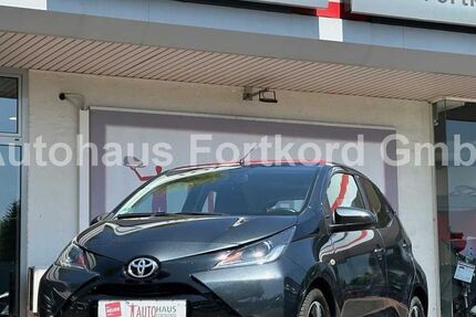Toyota Aygo (X) 13.980 km 11.980 &euro; Bielefeld 33689