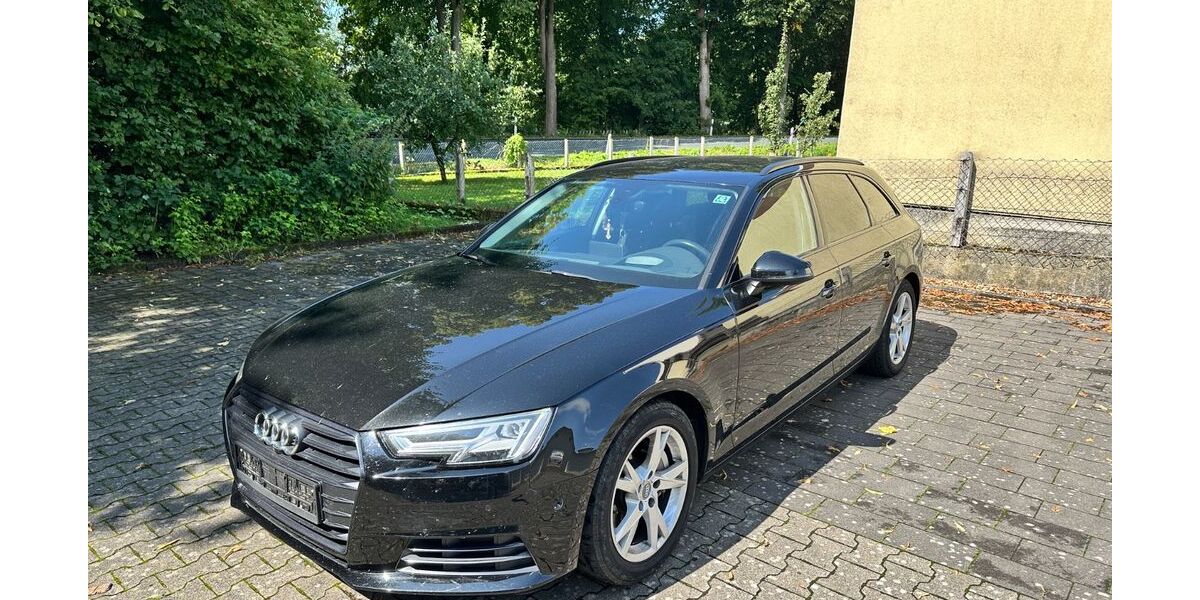 Audi A4 255.528 km 13.599 &euro; Ruthen 59602