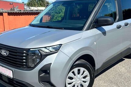 Ford Tourneo Courier 15.700 km 23.989 &euro; Neumünster 24536