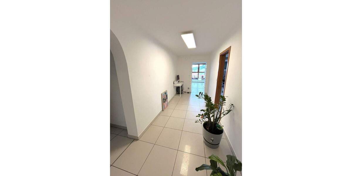 Etagenwohnung Eckental Forth - 3 Zimmer, 120 m&sup2;, 395.000&euro; | Angebot:25815145