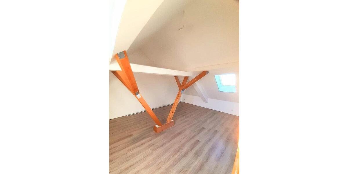 Maisonettenwohnung Burg Stargard - 4 Zimmer, 105 m&sup2;, 785&euro; | Angebot:24802628