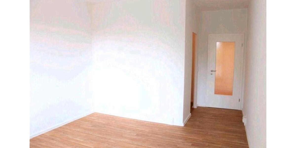 Etagenwohnung Reichenbach im Vogtland - 1 Zimmer, 41 m&sup2;, 172&euro; | Angebot:26305386
