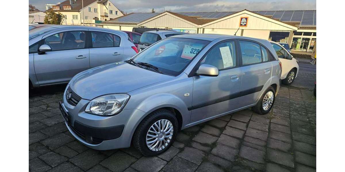 Kia Rio 126.000 km 3.290 &euro; Mendig 56743