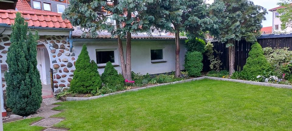 Reihenhaus Wesenberg - 9 Zimmer, 400 m&sup2;, 395.000&euro; | Angebot:26091800