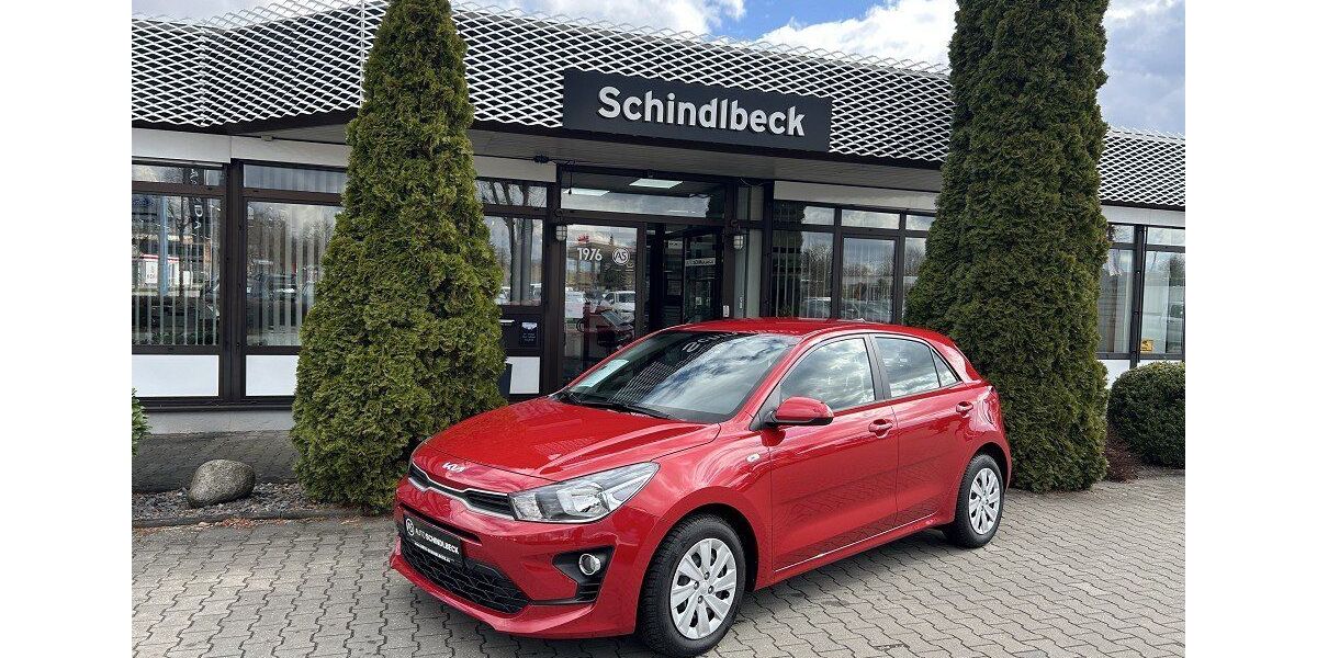 Kia Rio 21.319 km 15.990 &euro; Regensburg 93055