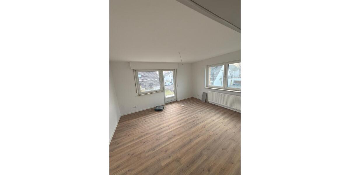 Erdgeschoßwohnung Raunheim - 2 Zimmer, 64 m&sup2;, 1.100&euro; | Angebot:25831938