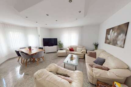 Wohnung zum Kaufen in Weilheim an der Teck 398.000 € 108.43 m² 3 zimmer