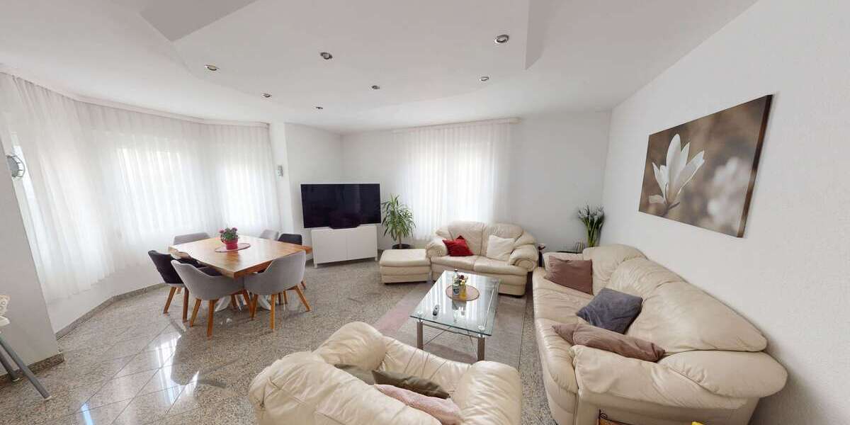 Wohnung zum Kaufen in Weilheim an der Teck 398.000 € 108.43 m² 3 zimmer