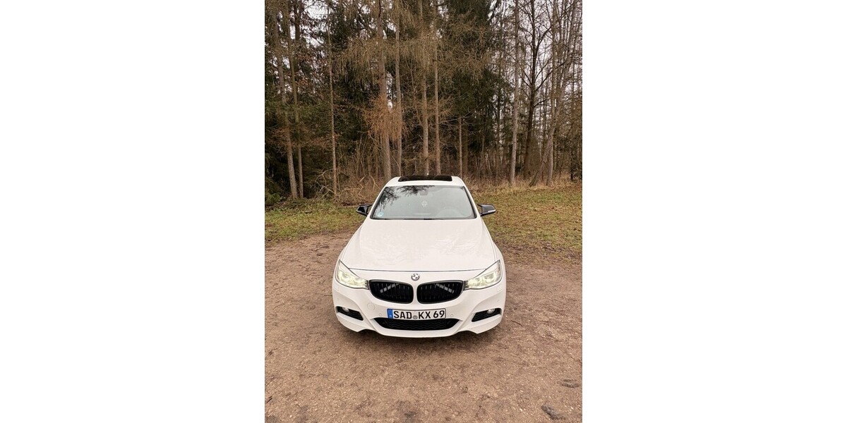 BMW 330 213.000 km 15.499 &euro; Schwandorf 92421
