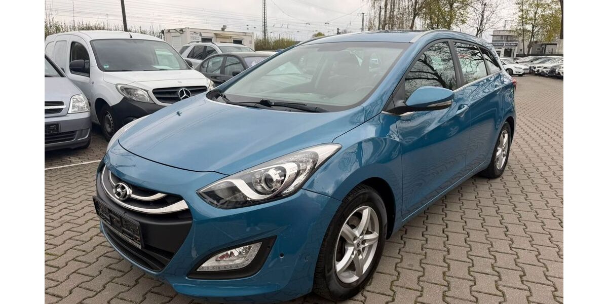 Hyundai i30 195.689 km 4.600 &euro; München 81825