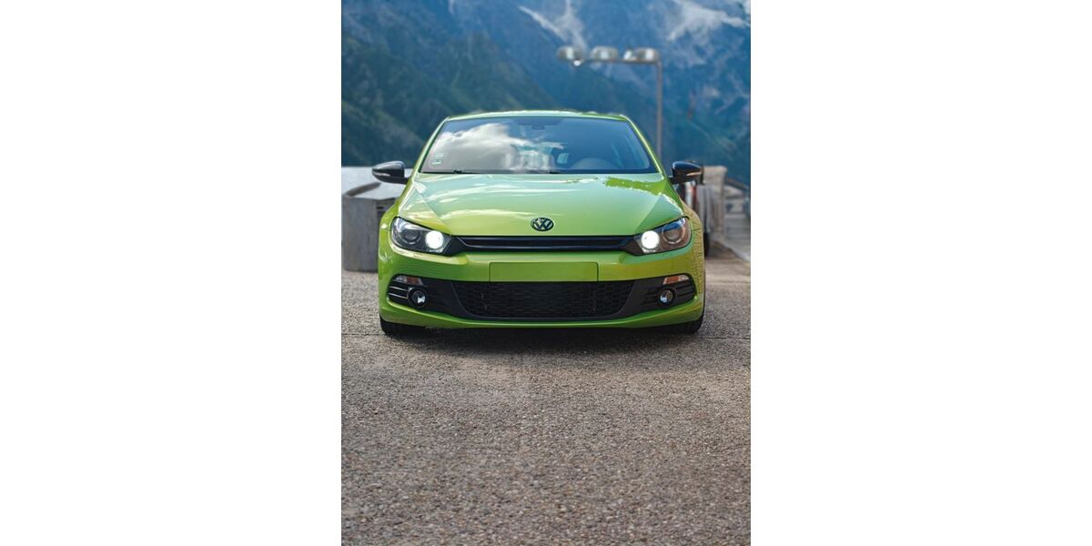 VW Scirocco 142.000 km 8.499 &euro; Herzogenrath 52134