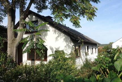 Haus Idstein - 6 Zimmer, 190 m&sup2;, 650.000&euro; | Angebot:26376978