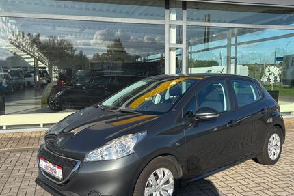 Peugeot 208 68.617 km 6.490 &euro; Borna 04552