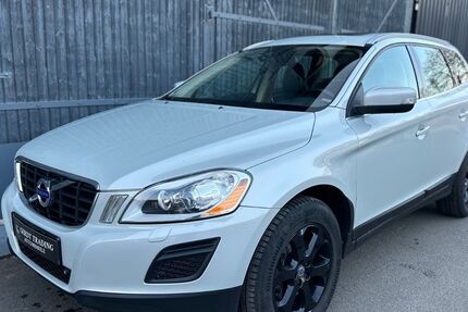 Volvo XC60 301.700 km 8.300 &euro; Biebergemünd 63599