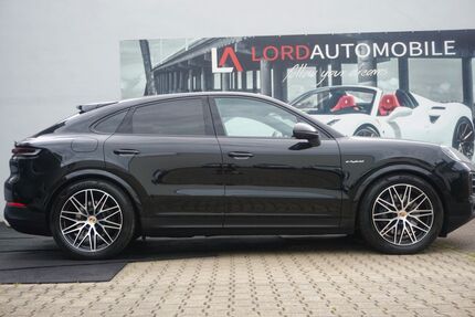 Porsche Cayenne 15.999 km 93.999 &euro; Stuttgart 70499