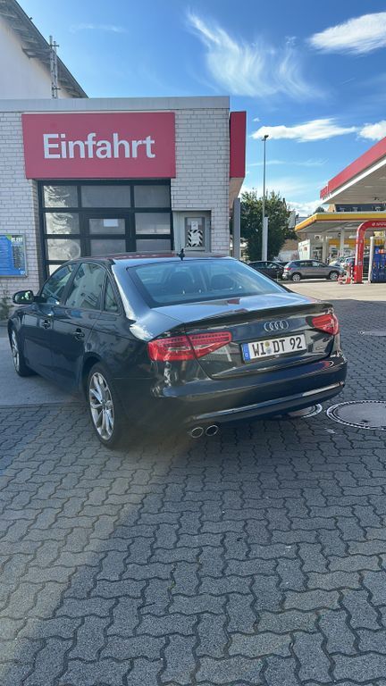 Audi A4 192.000 km 12.999 € Wiesbaden 65183