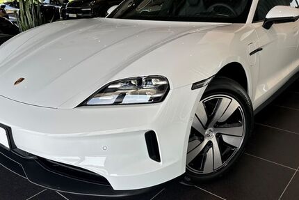 Porsche Taycan 14.900 km 87.900 &euro; Hilzingen 78247