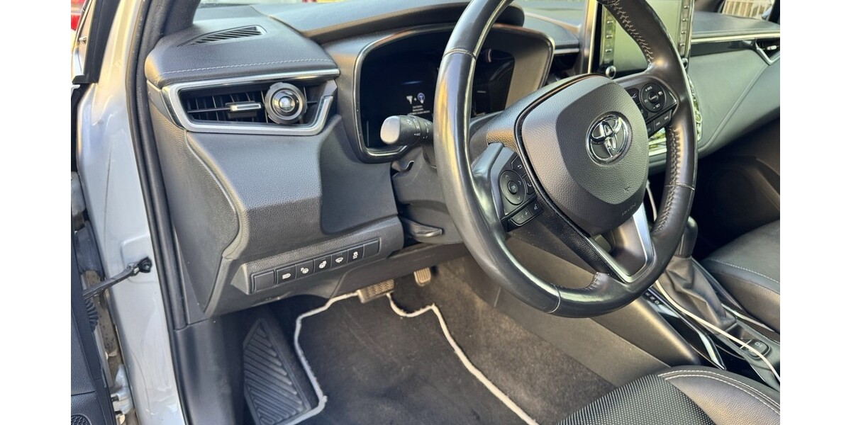 Toyota Corolla 148.000 km 17.700 € Hanau 63450