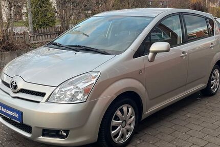 Toyota Corolla Verso 203.694 km 4.999 &euro; Bad Sachsa 37441