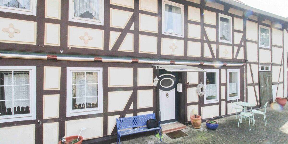 Einfamilienhaus Seesen Bornhausen - 6 Zimmer, 175 m&sup2;, 49.000&euro; | Angebot:26307625
