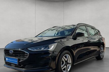 Ford Focus 23.732 km 18.890 € Tübingen 72072