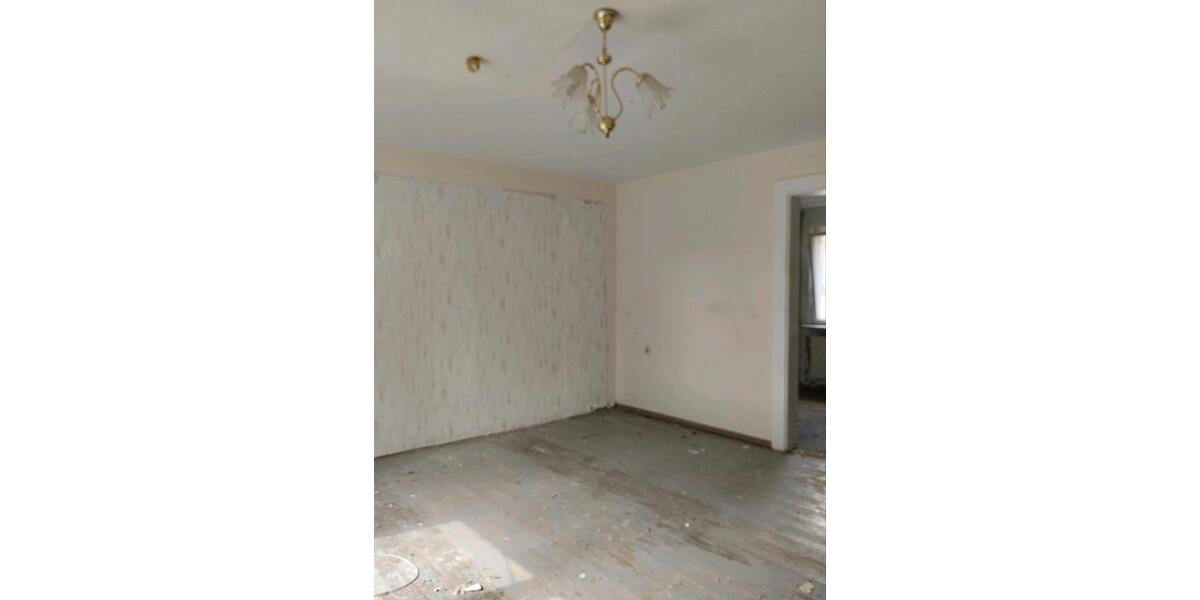 Einfamilienhaus Nossen - 6 Zimmer, 184 m&sup2;, 171.000&euro; | Angebot:26331355