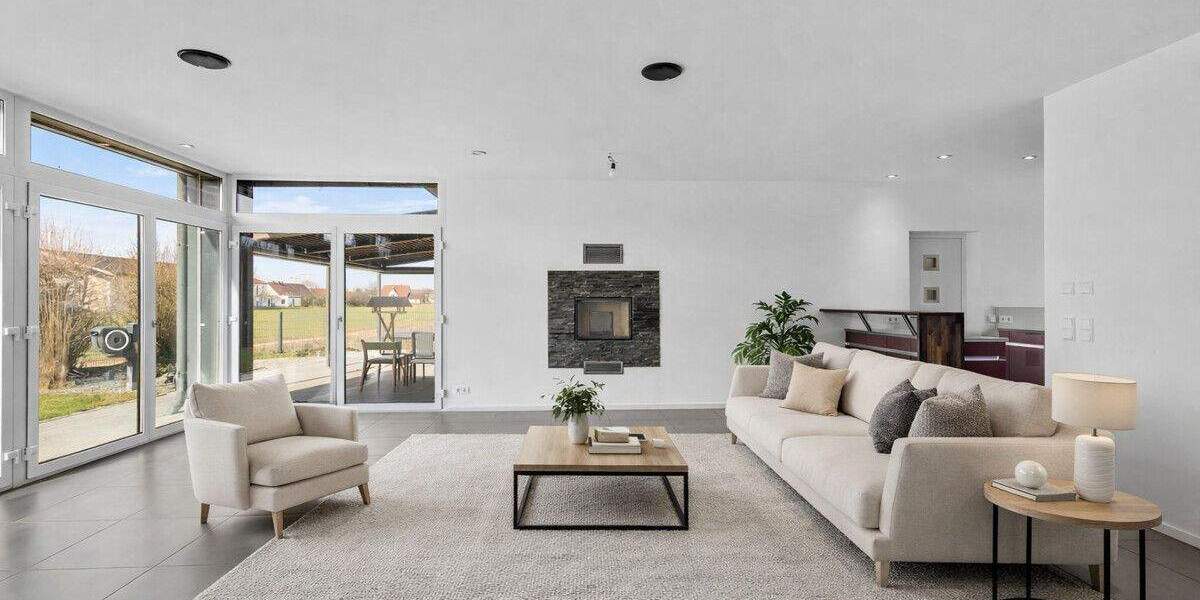 Einfamilienhaus Neutraubling - 5 Zimmer, 203 m&sup2;, 1.080.000&euro; | Angebot:25702693